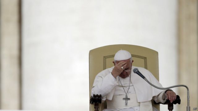 教皇说性虐儿童是“教会的人造成的道德损害”，而且会受到“制裁”。