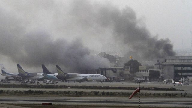 巴基斯坦卡拉奇真納國際機場遇襲