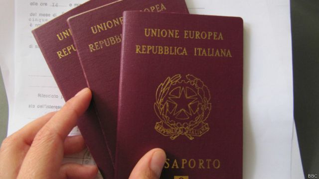 República italiana. passaporte de serviço de um oficial