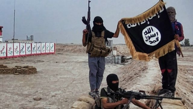 يقول الأمير محمد بن نواف إن الهجمات الجوية لن تقضي المتطرفين ولكنها ستقتل عراقيين أبرياء