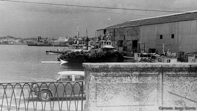 Remolcadores en el puerto de La Habana