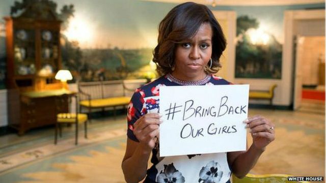 Kasashen duniya sun yi kakkausar suka ga sace 'yan matan. Uwargidan shugaban Amurka Michelle Obama ta yi tir da sace 'yara 'yan mata da kungiyar Boko Haram ta yi.