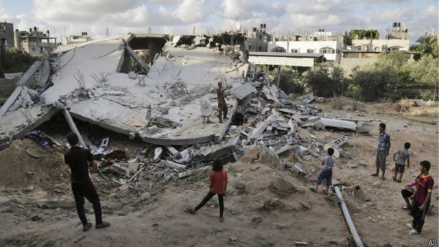 دمار كبير في غزة بسبب الاعتداء الاسرائيلي