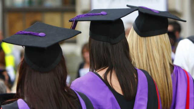 调查指少数族裔难进英国大学 c 英伦网
