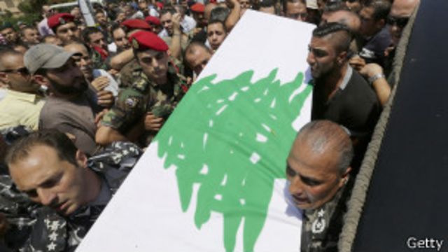 سقط العديد من القتلى من الجيش اللبناني خلال المعارك التي جرت بينهم وبين عناصر من الاسلاميين المتشددين 