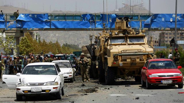 کابل کې پر بهرنيو ځواکونو ځانمرګی بريد شوی Bbc News پښتو