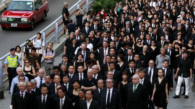 香港律師會通過不信任會長林新強動議 - BBC News 中文