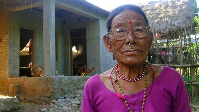 Gyani Maiya Sen, de 76 años