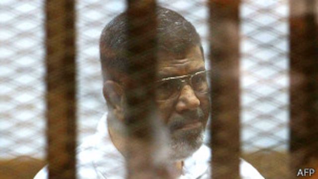 Mohamed Morsi yavanywe ku butegetsi n'igisirikare mu mwaka ushize