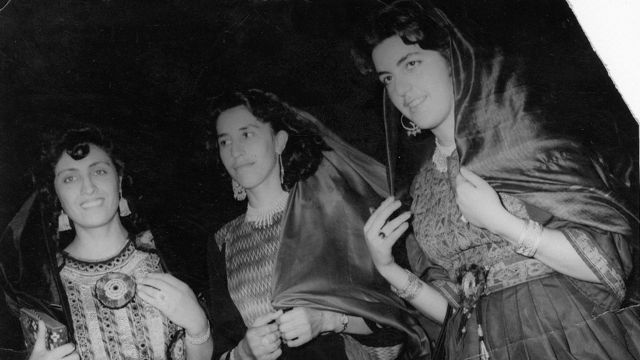 زن پیشتاز جنبش چپ افغانستان تصاویری از زندگی آناهیتا راتب زاد Bbc News فارسی