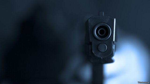 Homicídios ocorridos no Brasil em 2012 representam 10% de todos os homicídios no mundo