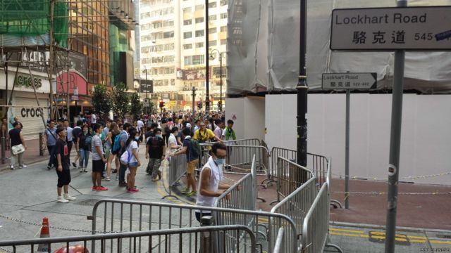 香港「佔中」示威第二天（BBC中文網記者蕭爾拍攝，29/09/2014）
