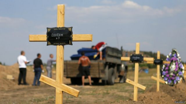 Военные захоронения на Востоке Украины