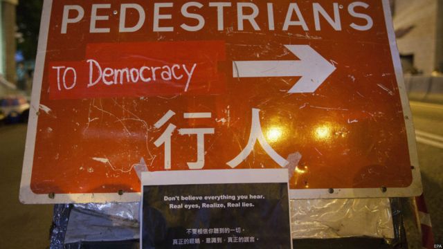 香港學聯已經宣佈將會重啟與政府的對話程序。