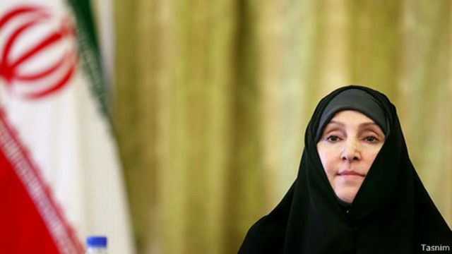 به گفته افخم، نوزده تبعه ایران در ارتباط با نقض قوانین آمریکا راجع به تحریم ایران در آن کشور زندانی هستند