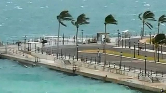 الإعصار غونزالو يضرب برمودا بقوة دون سقوط ضحايا Bbc News عربي
