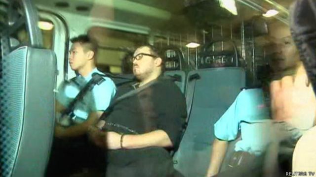朱廷抵達香港東區裁判法院（3/11/2014）