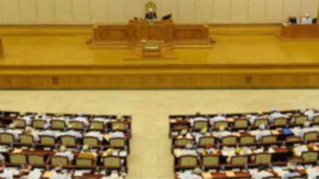 ၂၀၁၅-၂၀၁၆ အသုံးစရိတ် ဘတ်ဂျက်ငွေအတွက် ဆွေးနွေး