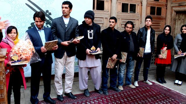 برندگان جوایز رقابت خطاطی کابل Bbc News فارسی