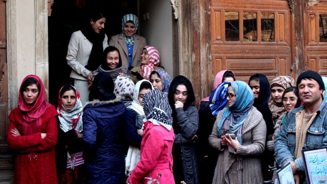 برندگان جوایز رقابت خطاطی کابل Bbc News فارسی