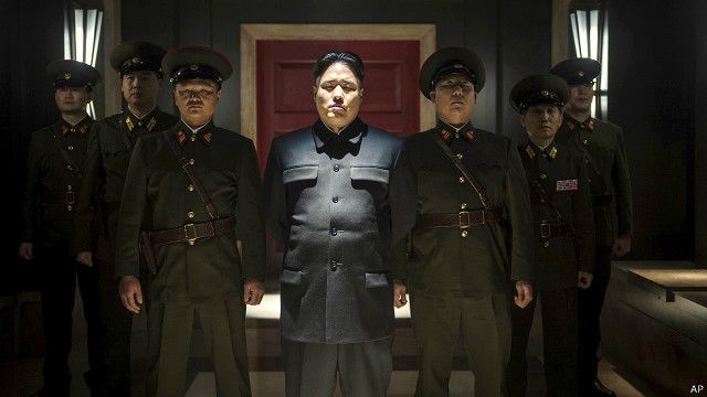 朝鮮國防委員會在周六的聲明中譴責美國公映這部「不誠實的反動」電影，「傷害了朝鮮最高領導層的尊嚴，並激發了恐怖主義」。