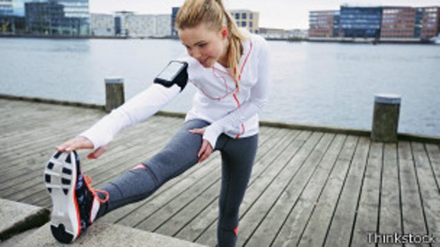 Rendimiento o moda? Cómo la mejor ropa para hacer ejercicio - BBC News Mundo