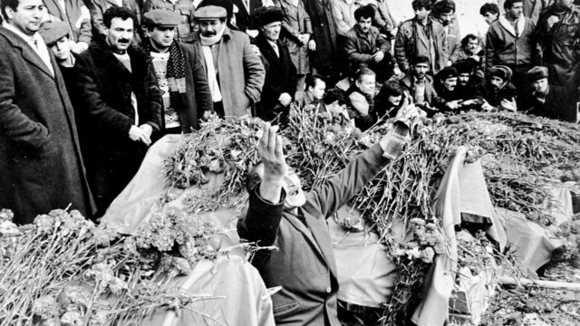 22 yanvar 1990 - 20 Yanvar faciəsində öldürülənlər üçün matəm yürüşü