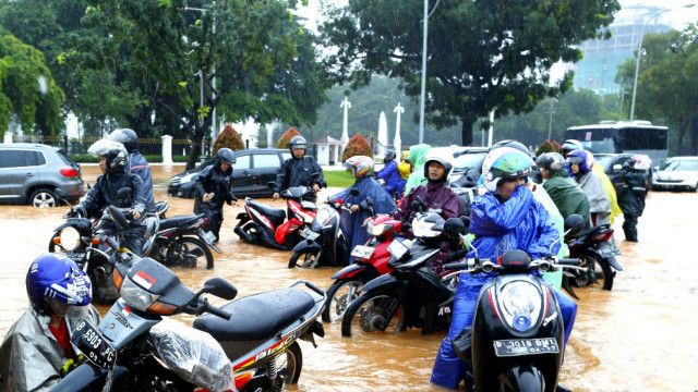 Jakarta terancam rob, daerah lain terancam hujan lebat ...