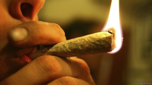 Por qué da hambre después de fumar marihuana? - BBC News Mundo