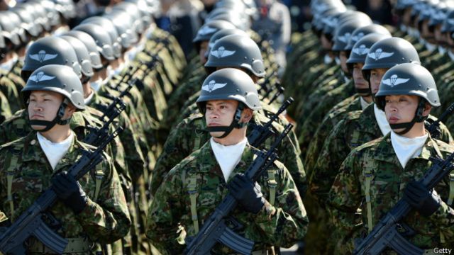 日本執政黨擬議法擴大外派自衛隊範圍 Bbc News 中文
