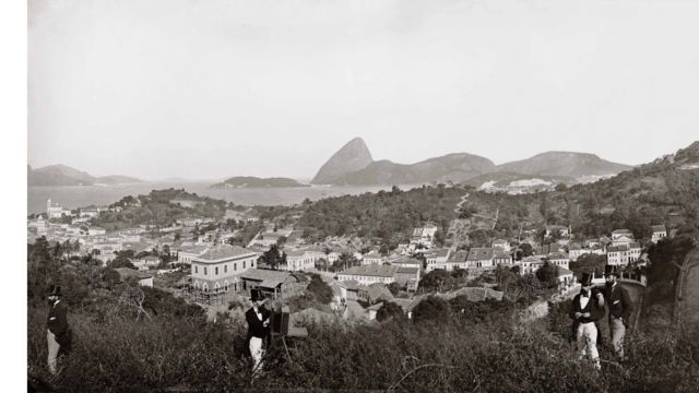 "Rio: primeiras poses, visões da cidade a partir da chegada da fotografia (1840-1930) - IMS