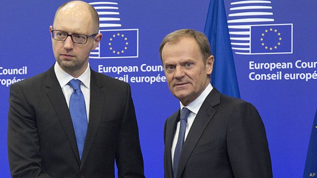 Арсений Яценюк и Дональд Туск