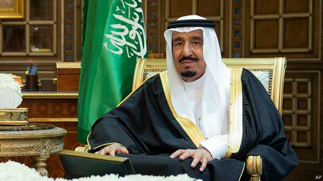 الملك سلمان يكسر تقاليد السعودية Bbc News عربي