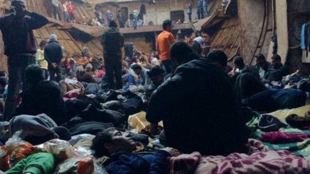 له کډوالو ډکو بېړیو قاچاقچيان څوک دي Bbc News پښتو