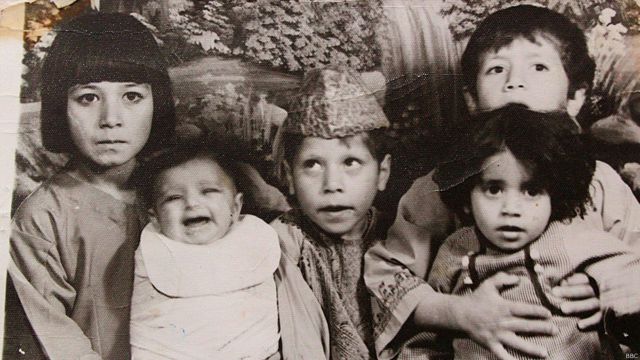 عکس فرخنده از کودکی تا مرگ Bbc News فارسی