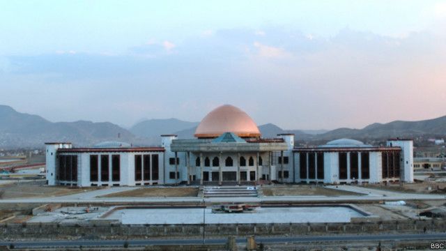 حضور پررنگ و جنجالی هند در بازسازی افغانستان Bbc News فارسی