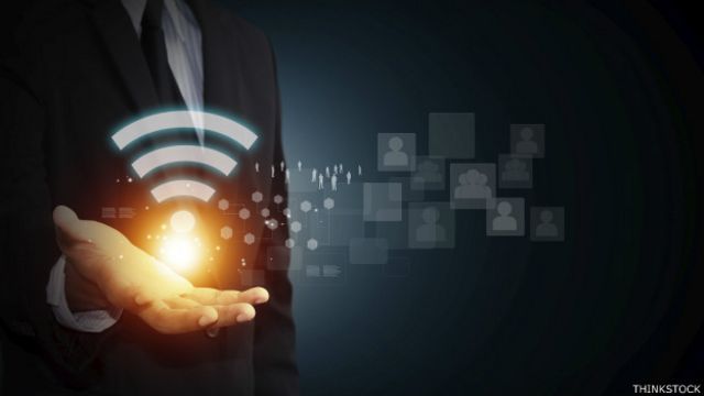 Descargar las actualizaciones sólo cuando estés conectado a wifi, esa es la clave.