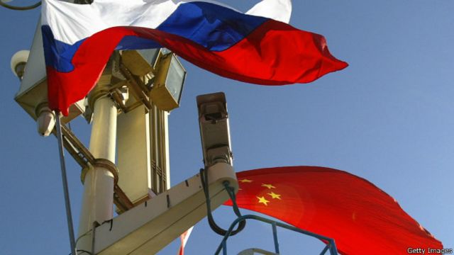 中俄兩國海軍將於今年5月中旬在地中海海域舉行代號為「海上聯合-2015(1)」的聯合軍事演習。