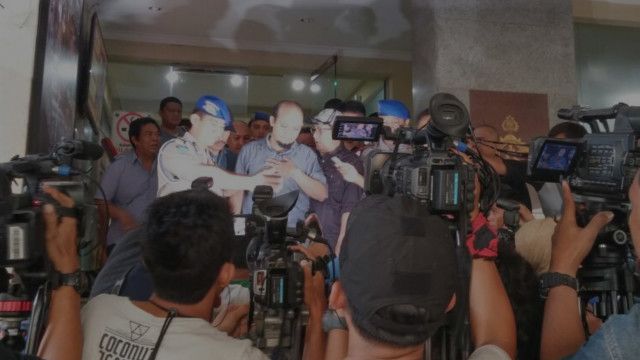 Novel Baswedan ditangguhkan penahanannya hari Sabtu (02/05/2019) setelah ditahan sehari sebelumnya.