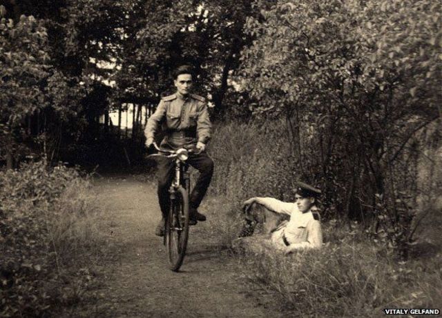 Владимир Гельфанд на велосипеде