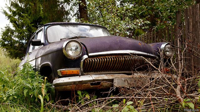 Рожденные в СССР: новый взгляд на старые советские авто - BBC News Русская  служба