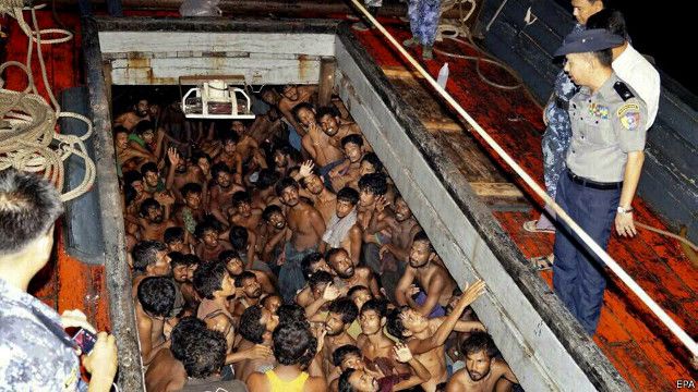 مسلمانان روهینجا برای فرار از آزار و اذیت قومی در میانمار به کشورهای اطراف مهاجرت می‌کنند