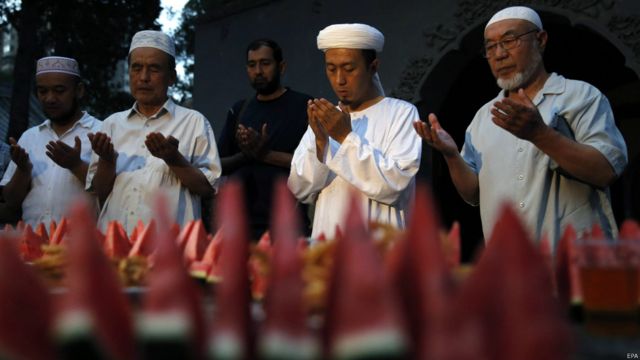 Le mois sacré du Ramadan - BBC News Afrique