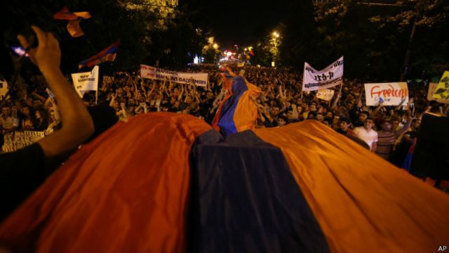 Протестные акции против повышения цен на электроэнергию продолжаются с 19 июня