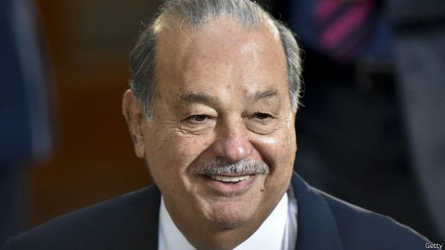 El magnate mexicano Carlos Slim propone tres días a la semana de trabajo. En México, casi el 30% de los empleados trabajan más de 50 horas semanales.