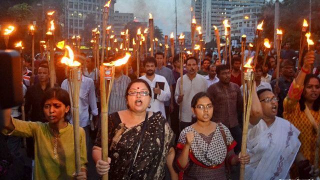 ব্লগার নীলাদ্রি চ্যাটার্জি হত্যার প্রতিবাদে শনিবার ঢাকায় মশাল মিছিল