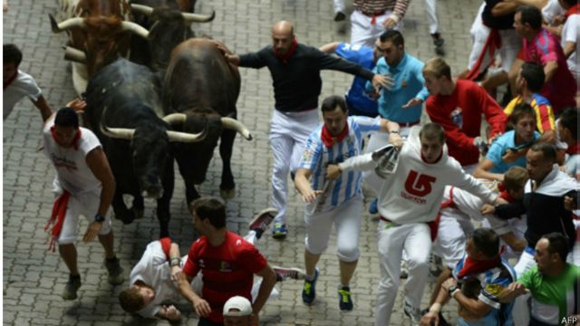 España: siete muertos por cornadas de toro en dos meses - BBC News Mundo