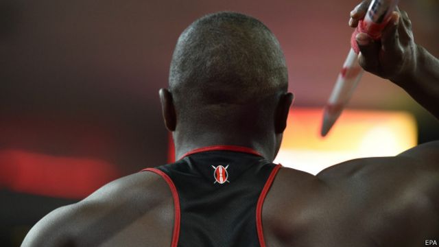 Julius Yego El Campeon Mundial De Jabalina Que Aprendio A Lanzarla Con Youtube Bbc News Mundo