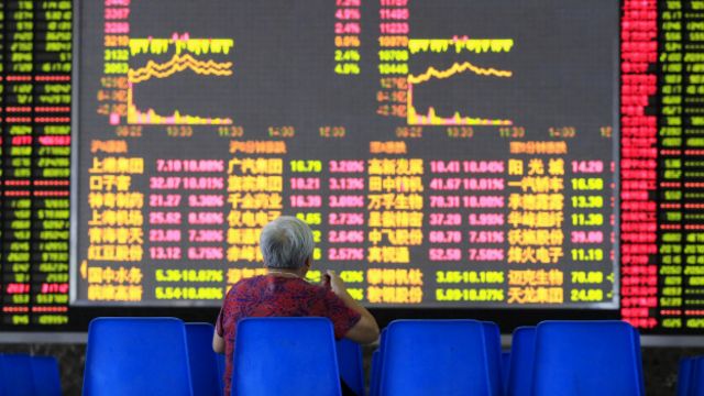 中國當局試圖調查有個人以及組織可能操縱股市的行為