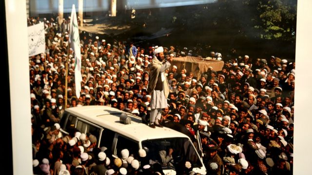 جنگی در خاطره ها نمایشگاه عکس رابرت نیکلسبرگ در کابل Bbc News فارسی